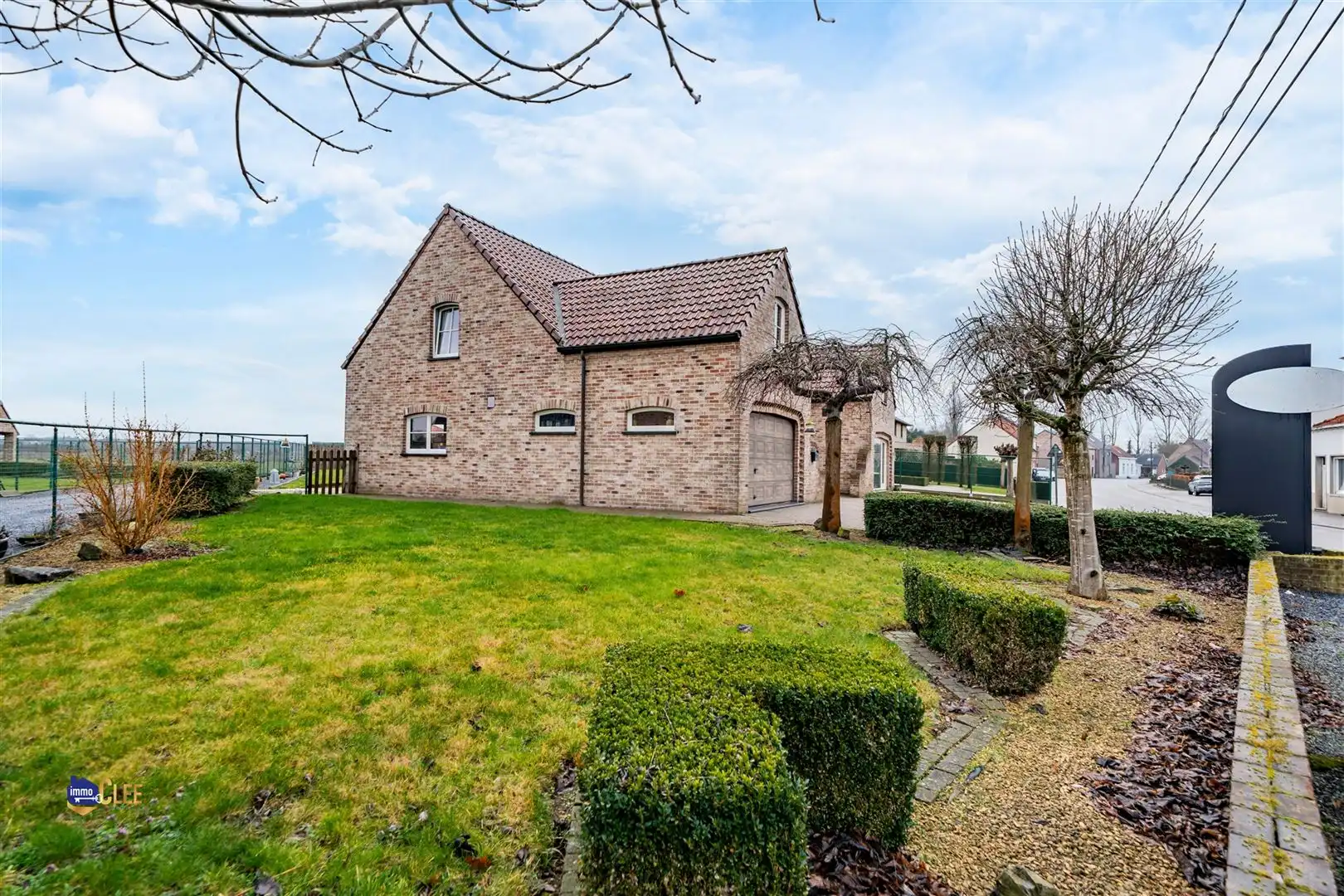 Landelijk villa met veel mogelijkheden in Zepperen foto 30