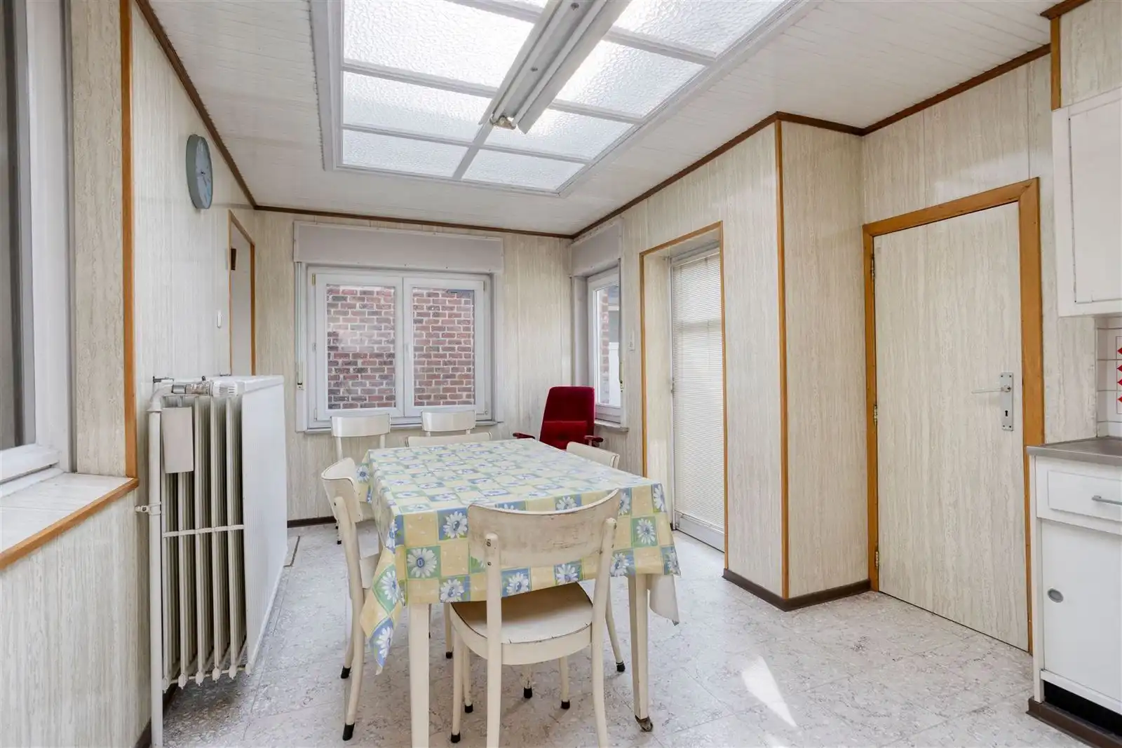 Karaktervolle woning met veel ruimte en potentieel  foto 8