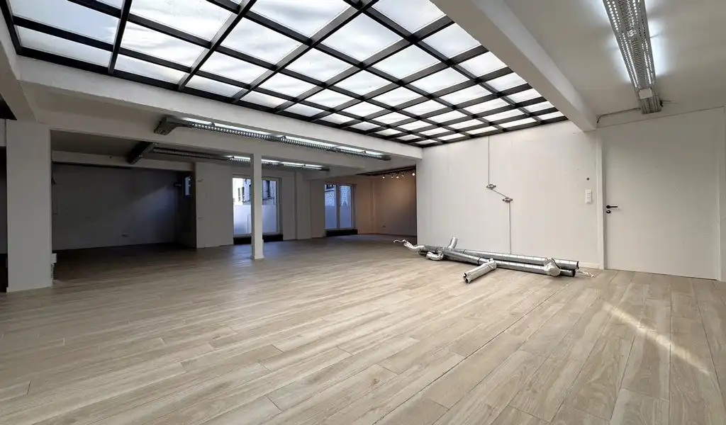 Vernieuwde kantoren te huur vlakbij Eilandje in Antwerpen foto 12