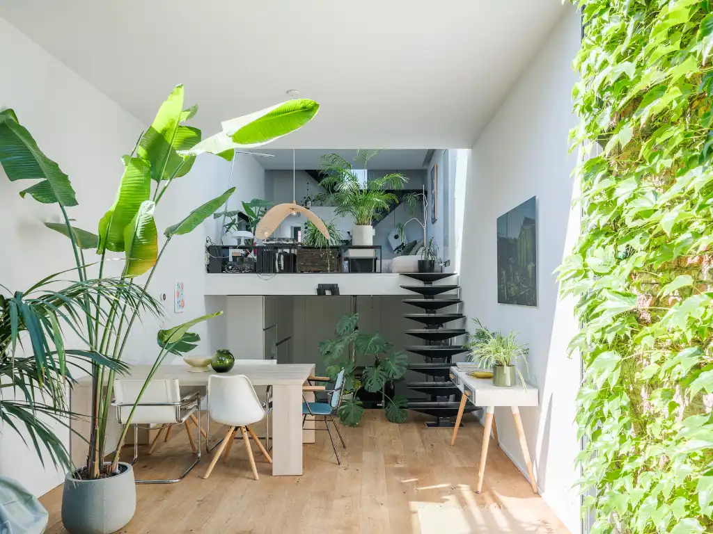Opportuniteit - omgeving Visserij. Instapklare en unieke burgerwoning met split-levels, &nbsp;3slpk’s + bureauruimte en aangename stadstuin op een zeer gegeerde locatie te Gent. foto 3