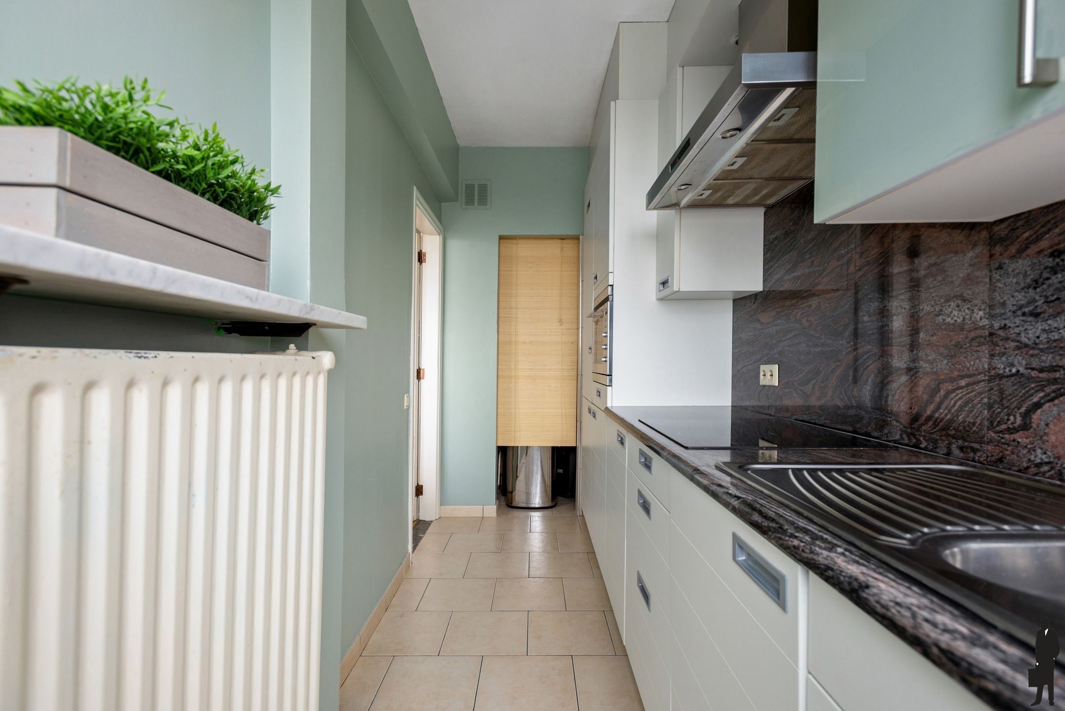 Verzorgd en comfortabel appartement met 2 slaapkamers foto 12