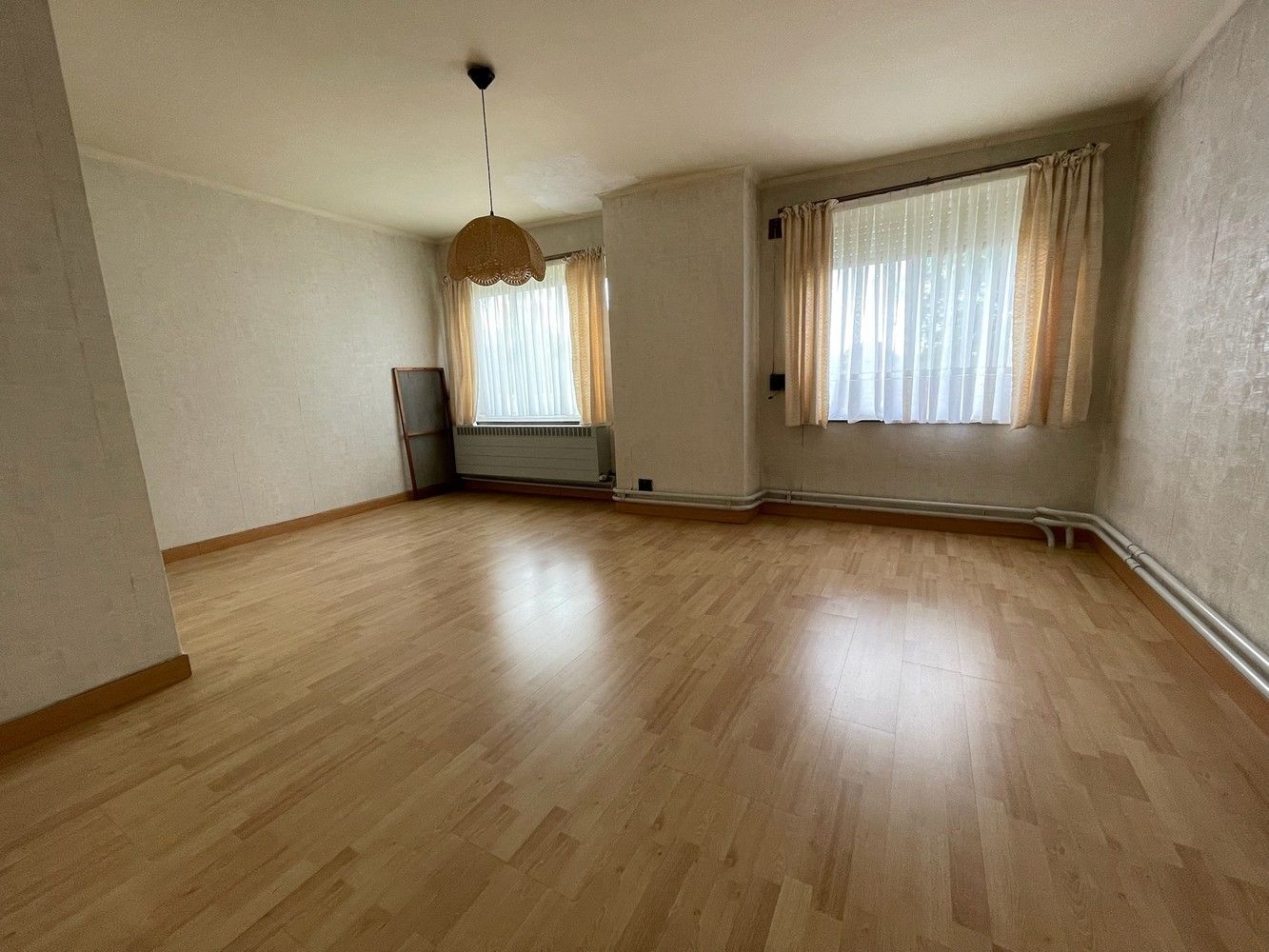 Genk, Gansenwijer 12. Ruime woning met 4 slaapkamers, bureau, veranda, garage, tuinhuis en grote tuin op een perceel van 27a 08ca. foto 18