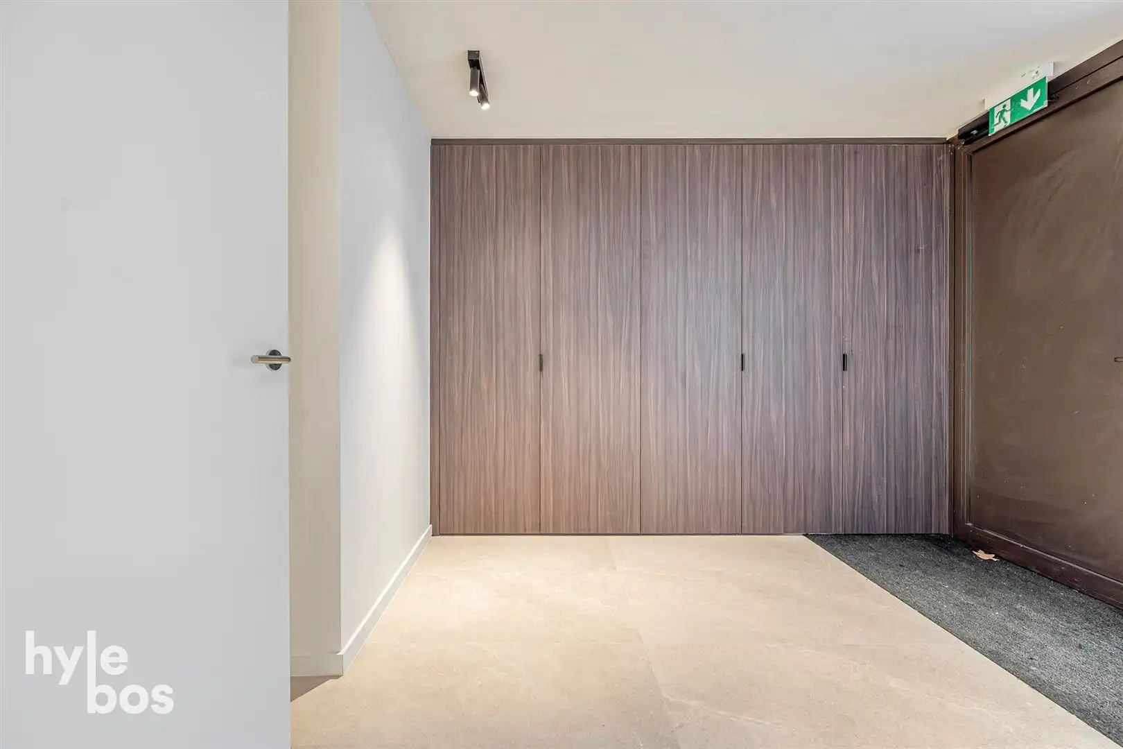 Luxueus energiezuinig appartement met ruim terras in centrum foto 3