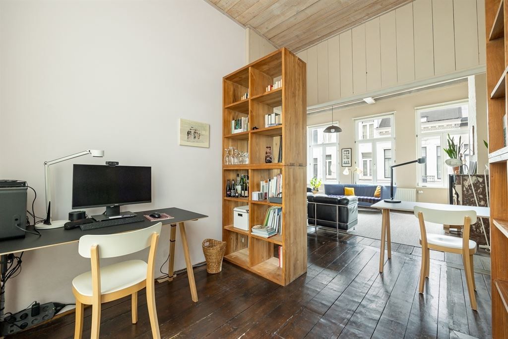 Uitzonderlijke burgerwoning op centrale locatie foto 15