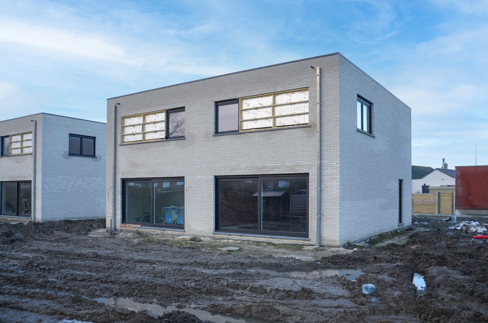 Moderne 3-slaapkamer woning nabij centrum Oudenburg foto 1