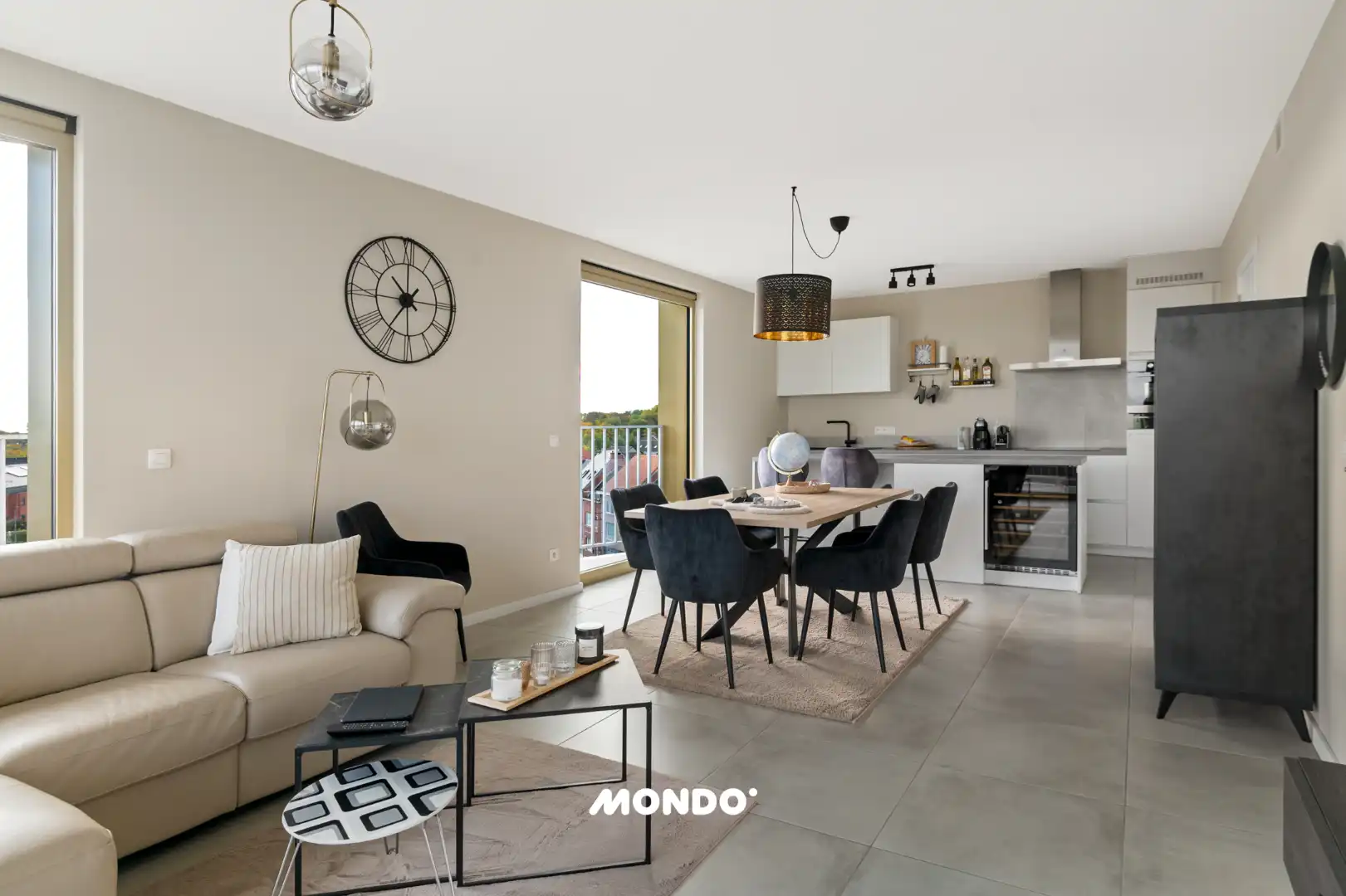 BEN-appartement met ruim terras en vrij uitzicht. foto 2