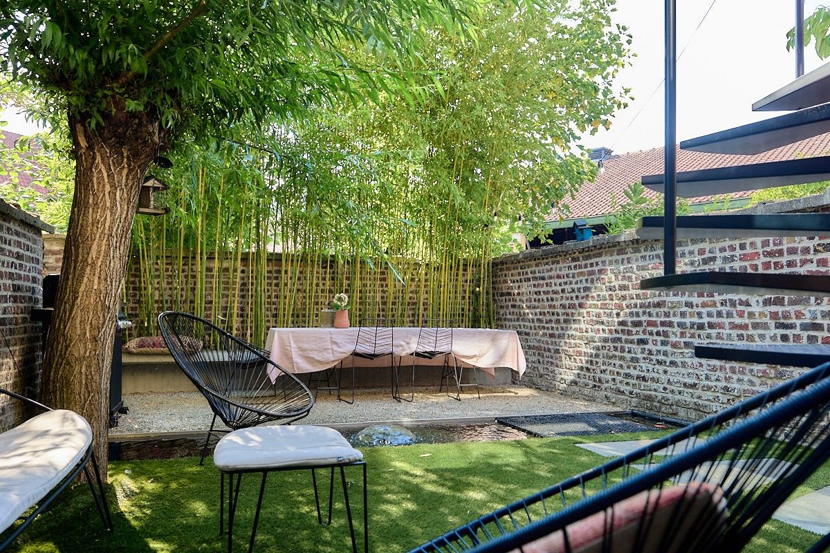 Buitengewone interbellum architecten-burgerwoning met tuin die omgevormd werd tot een hedendaagse luxueuze concept-woning. foto 13