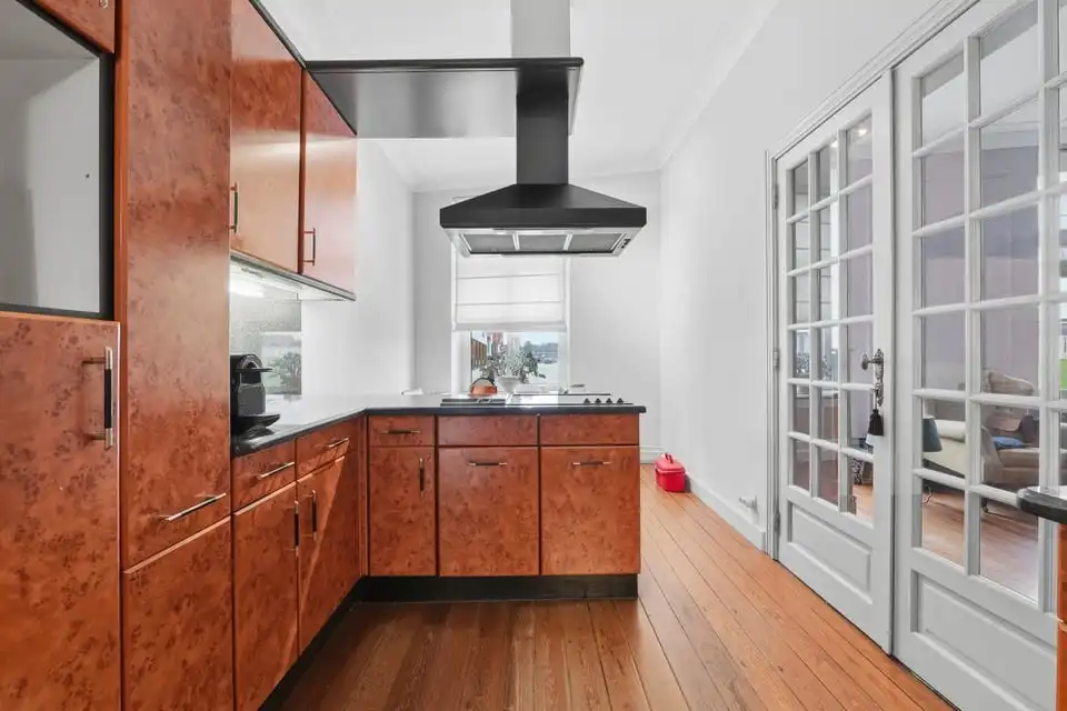 KARAKTERVOL PAND MET AUTHENTIEKE UITSTRALING EN VEEL POTENTIEEL IN TONGEREN foto 22