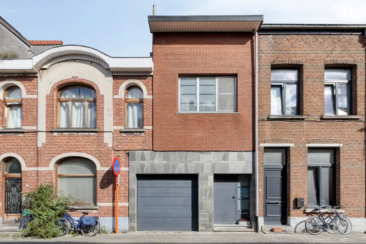 Prachtige stadswoning vlakbij het centrum foto {{pictureIndex}}