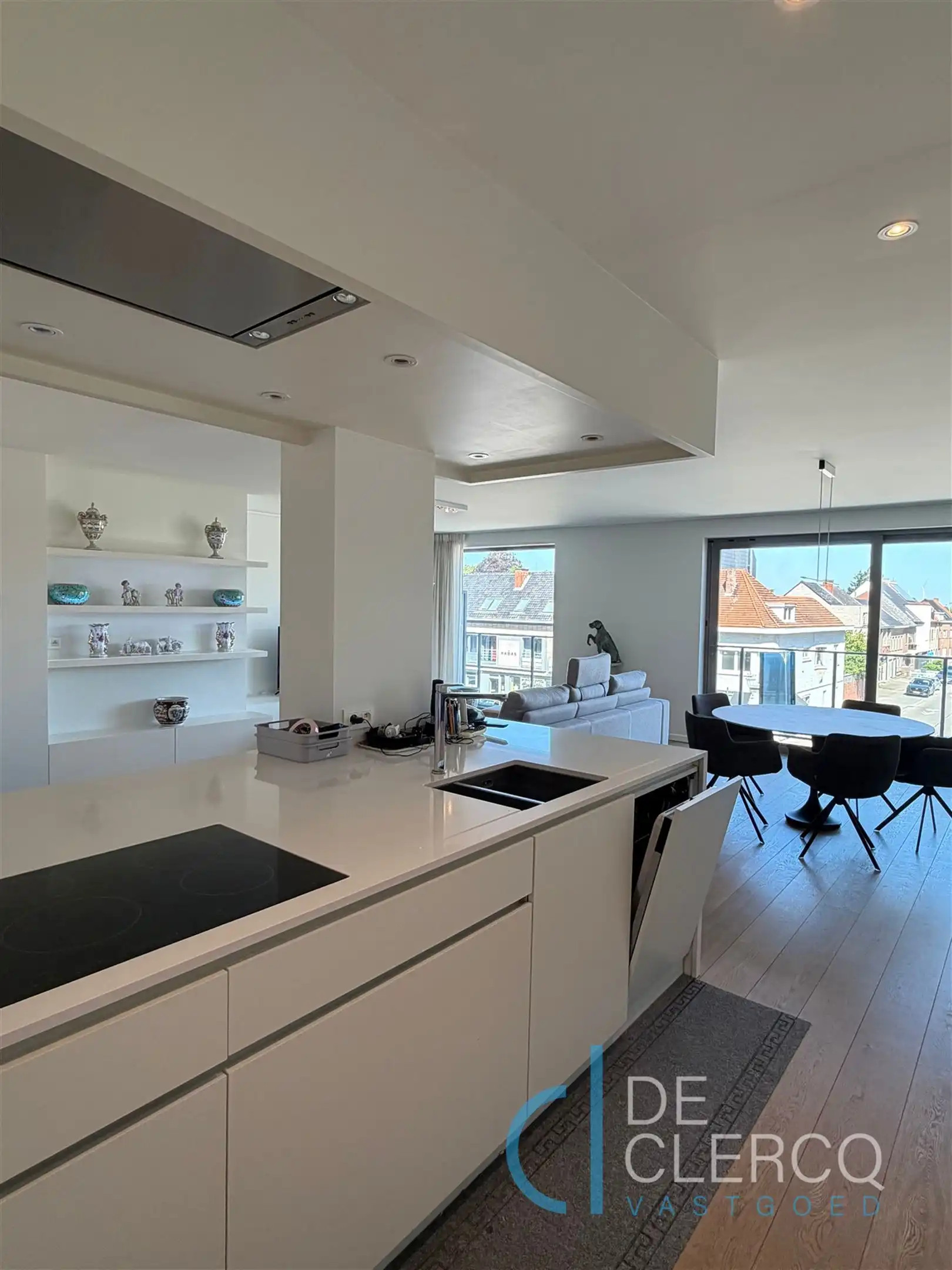 Ruim appartement met dubbele garage te huur Lochristi!  foto 6