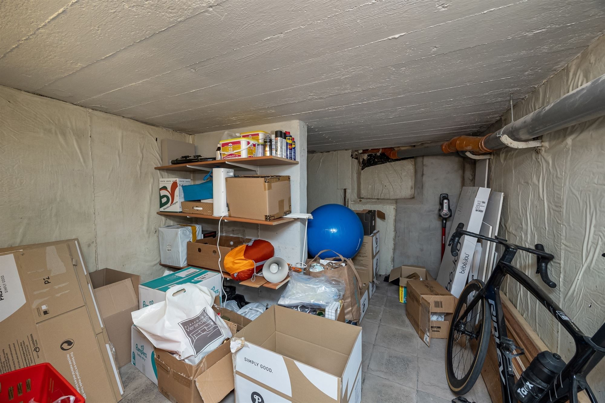 Instapklaar huis met drie ruime slaapkamers foto 21