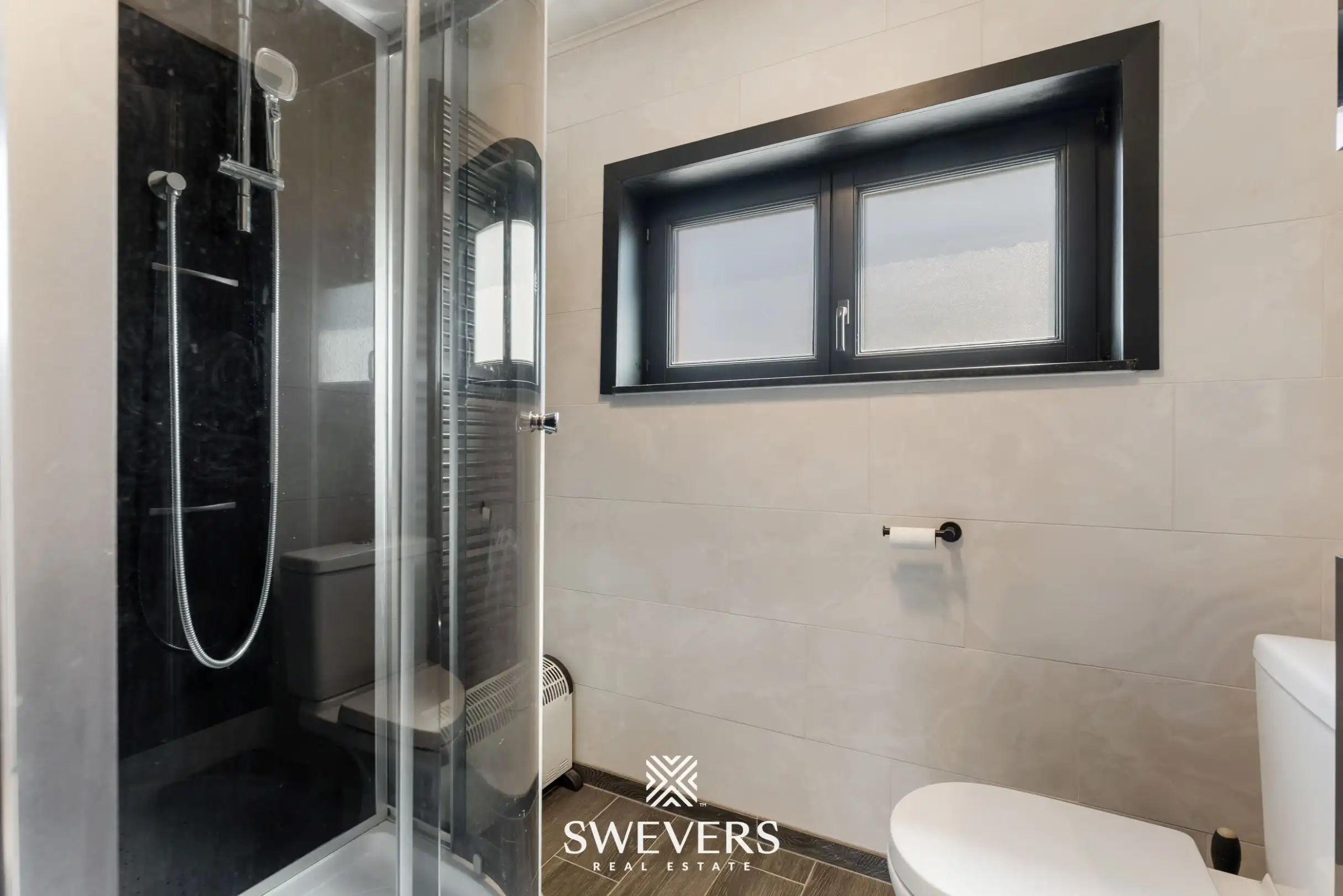 Instapklare open bebouwing met ruime tuin en chalet op 2.364 m² in Houthalen-Helchteren foto 15