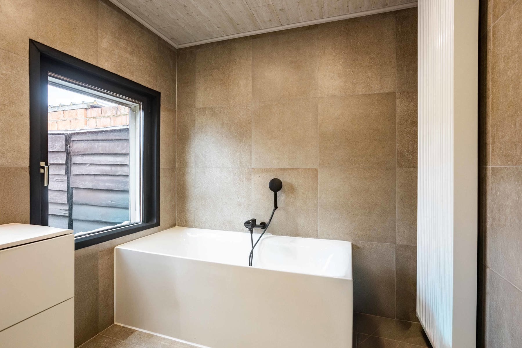 Prachtig gerenoveerde woning te koop in Geraardsbergen foto 13