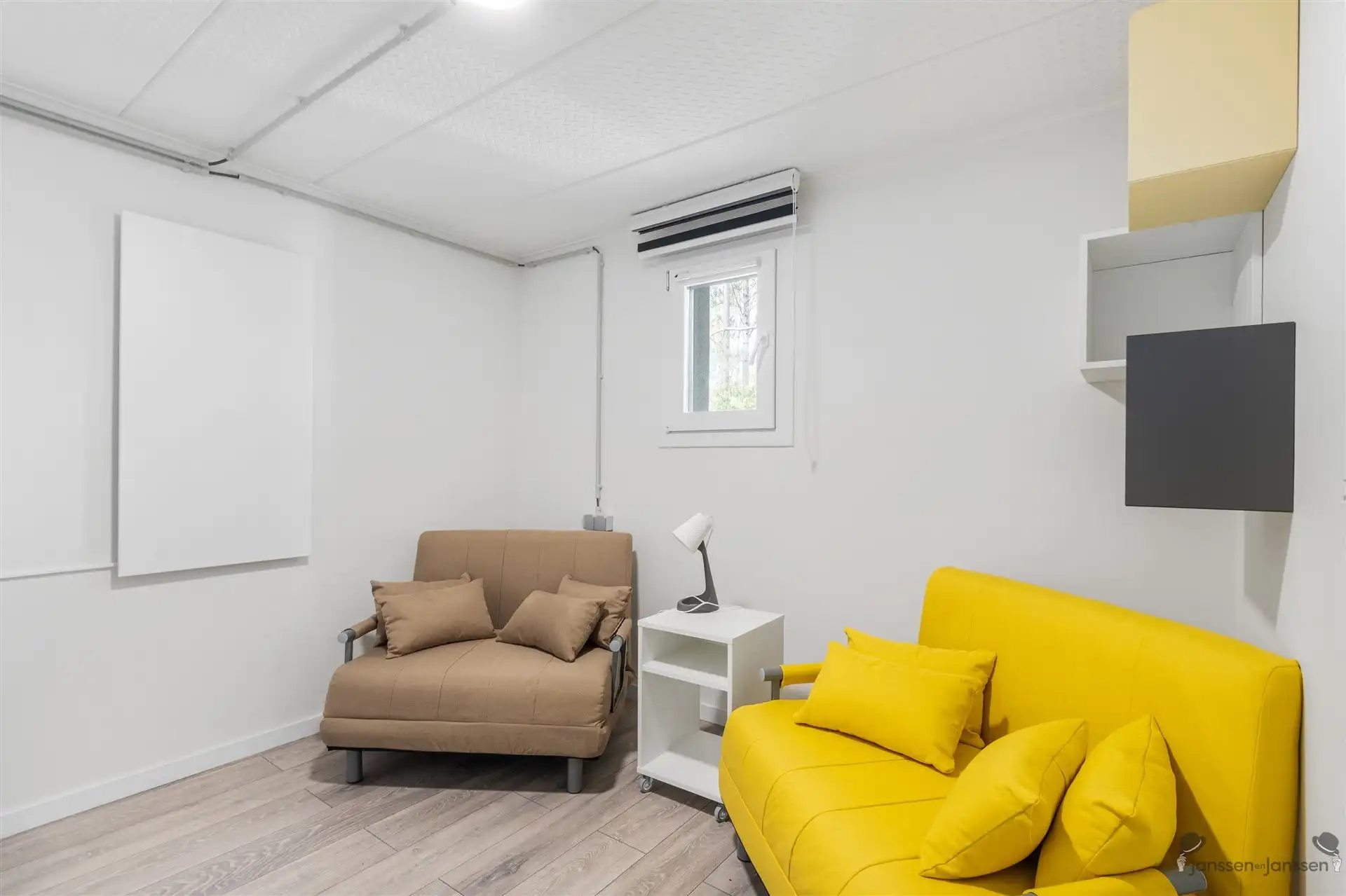 Vrijstaande woning met modern bijgebouw en renovatiepotentieel in groen Beverlo foto 18