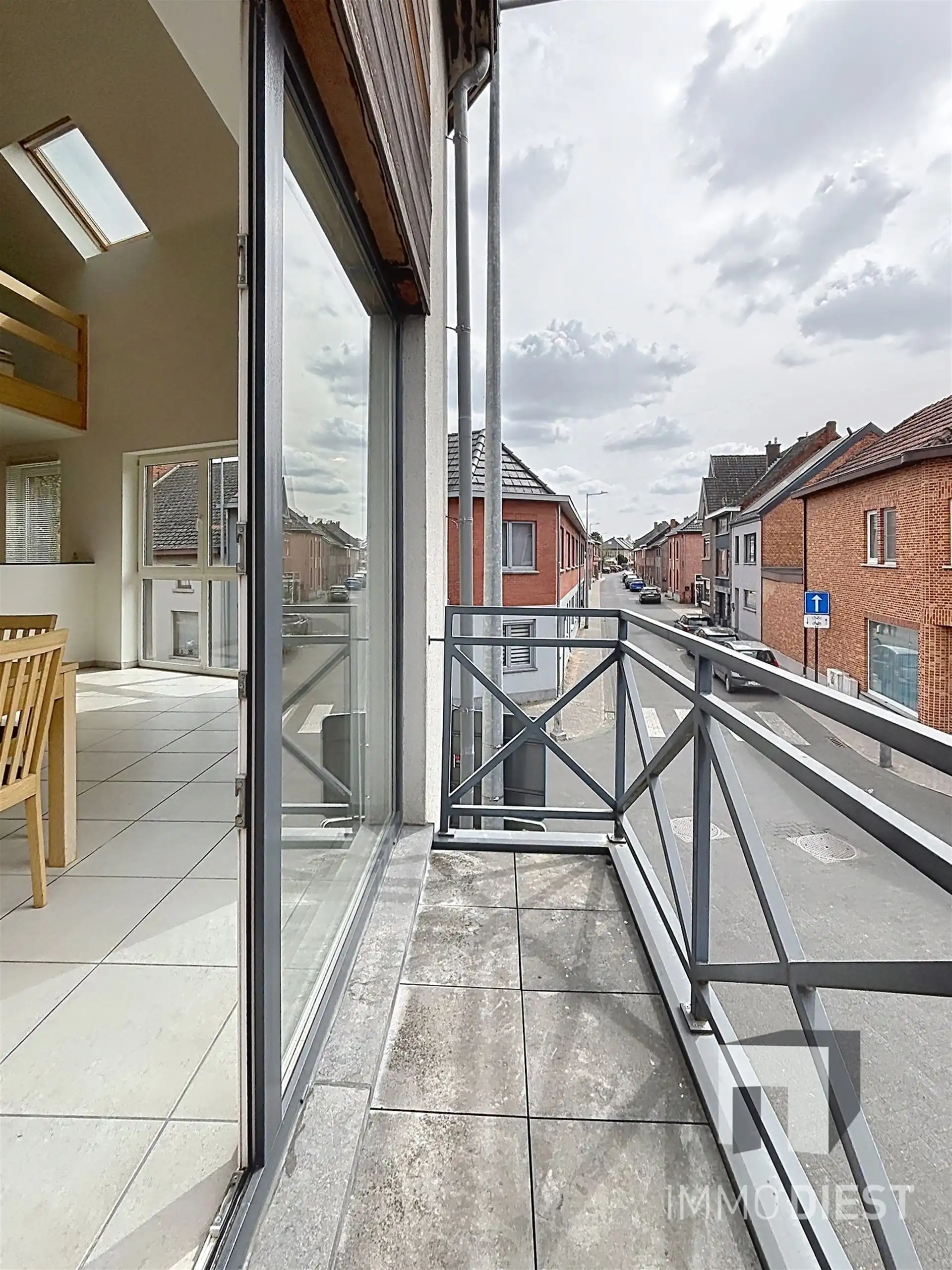 Ruimtelijk duplexappartement met karakter, badend in licht op gunstige ligging in het hart van Zichem. foto 21