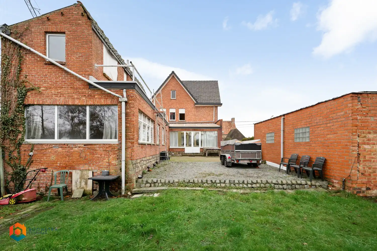 Ruime woning met 3 slpkrs foto 23
