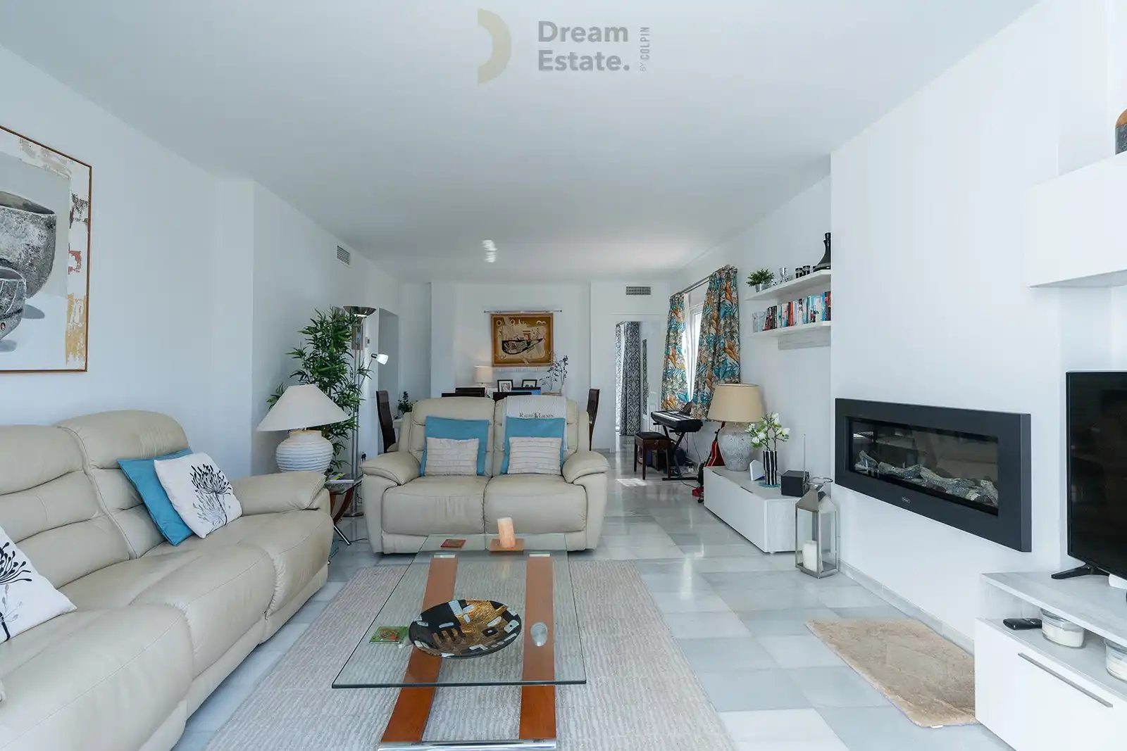 Prachtig appartement op de eerste lijn in Estepona foto 28