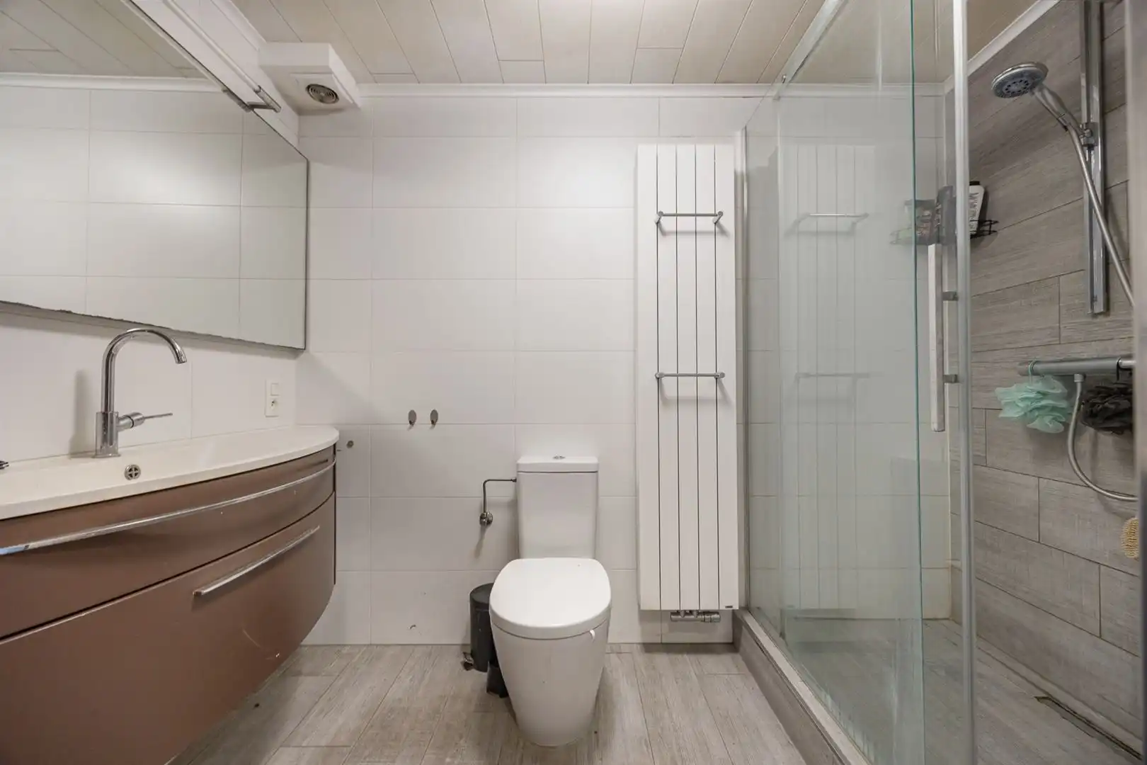 Prachtige rijwoning met veel potentieel! foto 8