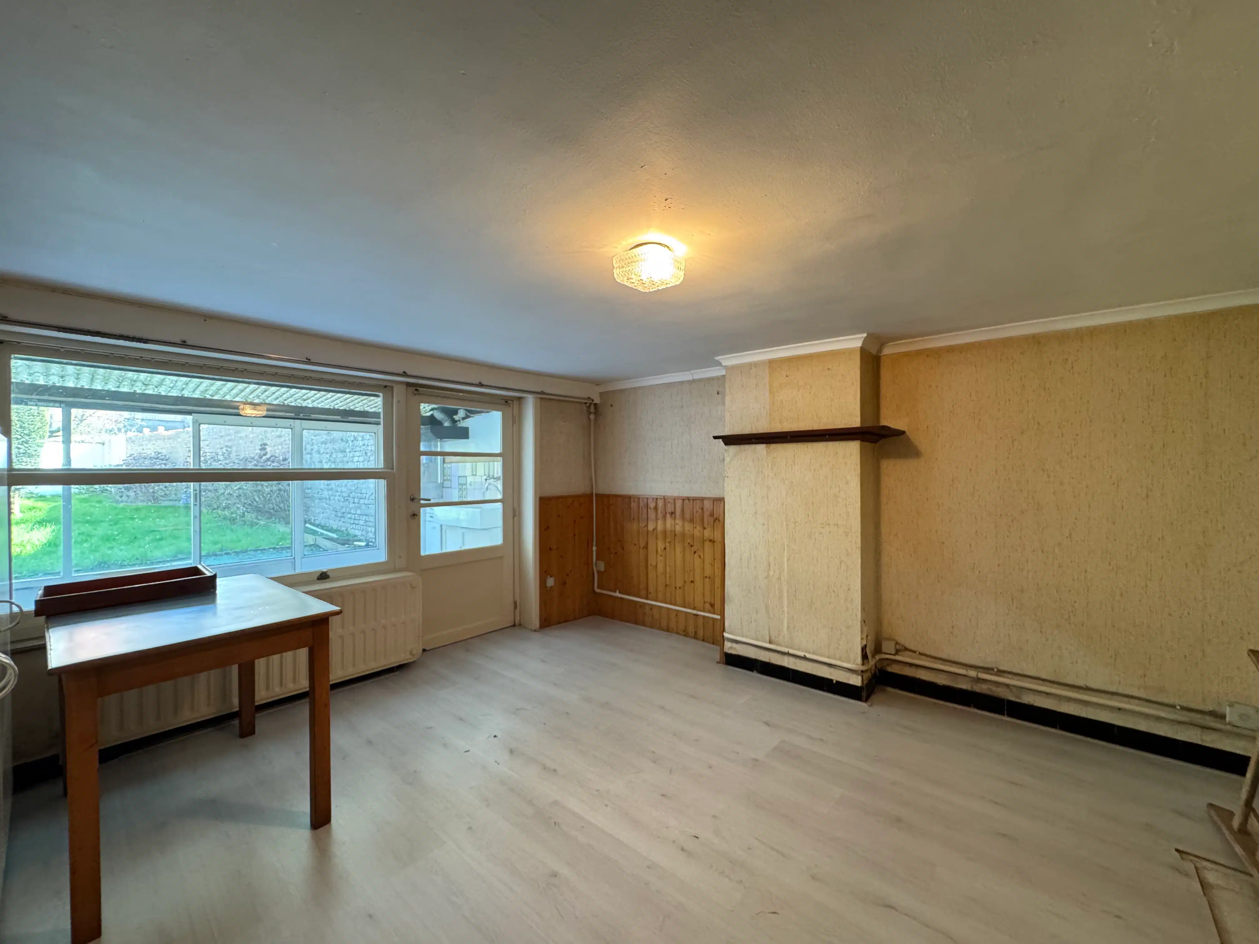 Unieke renovatiekans op topligging in Mariakerke foto 14