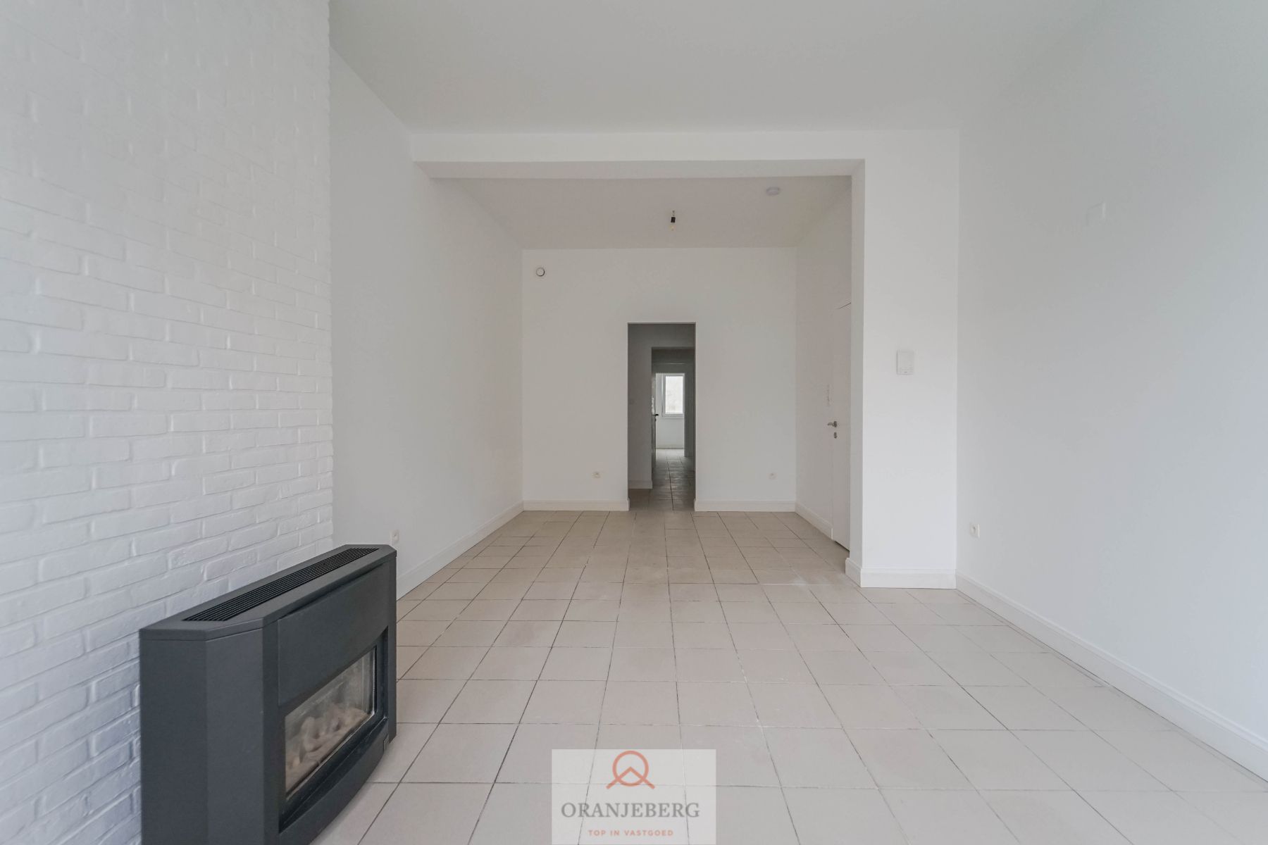 Appartement op het gelijkvloers met koertje (18 m²) te Rooigemlaan ! foto 16