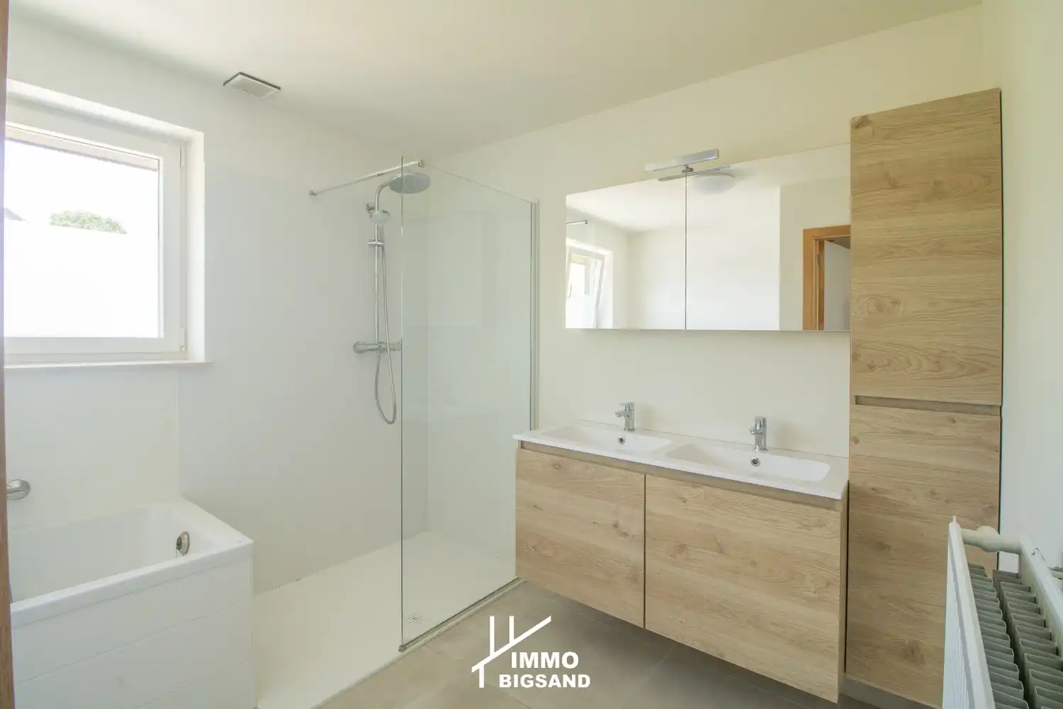 Halfopen nieuwbouwwoning te koop in rustige woonwijk met 4 slaapkamers (mogelijkheid 5 slaapkamers) foto 15