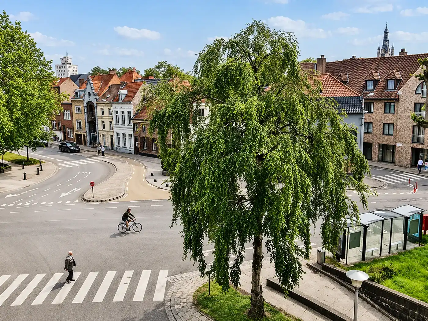 Volledig instapklaar appartement in hartje Kortrijk met staanplaats foto 11