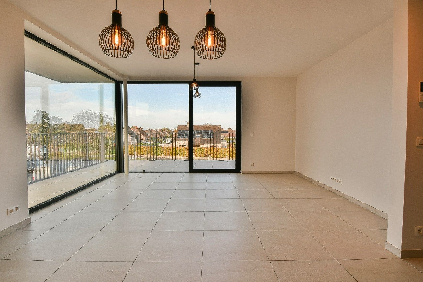 Nieuwbouwappartement met twee slaapkamers aan het kanaal van Oudenburg foto 2