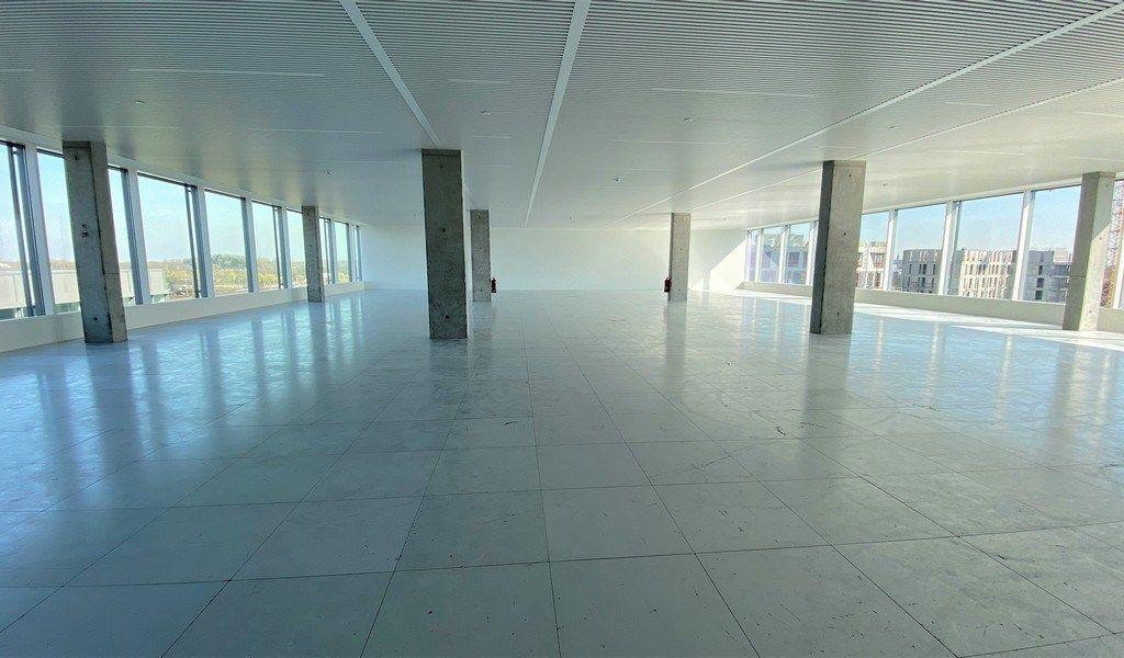 Nieuwbouw kantoren te huur aan The Loop in Gent foto 3