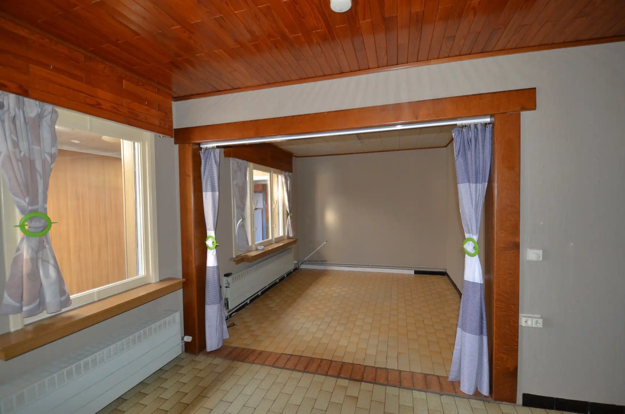 Te renoveren woning op zeer rustige ligging foto 9