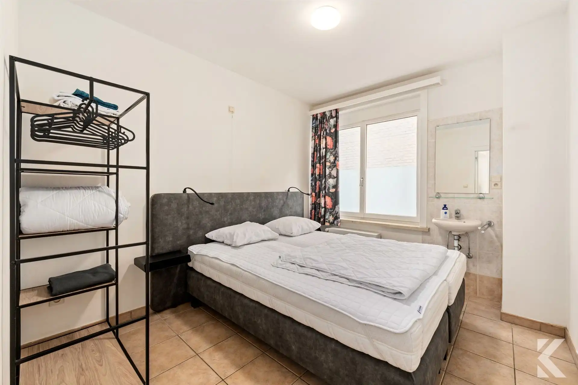 Stijlvol instapklaar app 2 slpk, lift, balkon - topligging foto 11