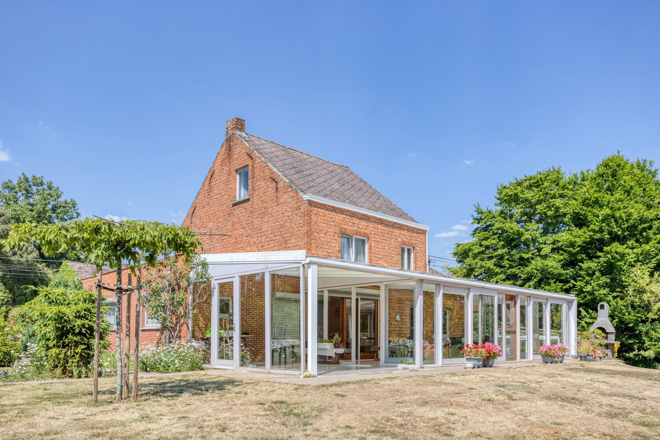 Vrijstaande woning op prachtig perceel van 72 are foto 18