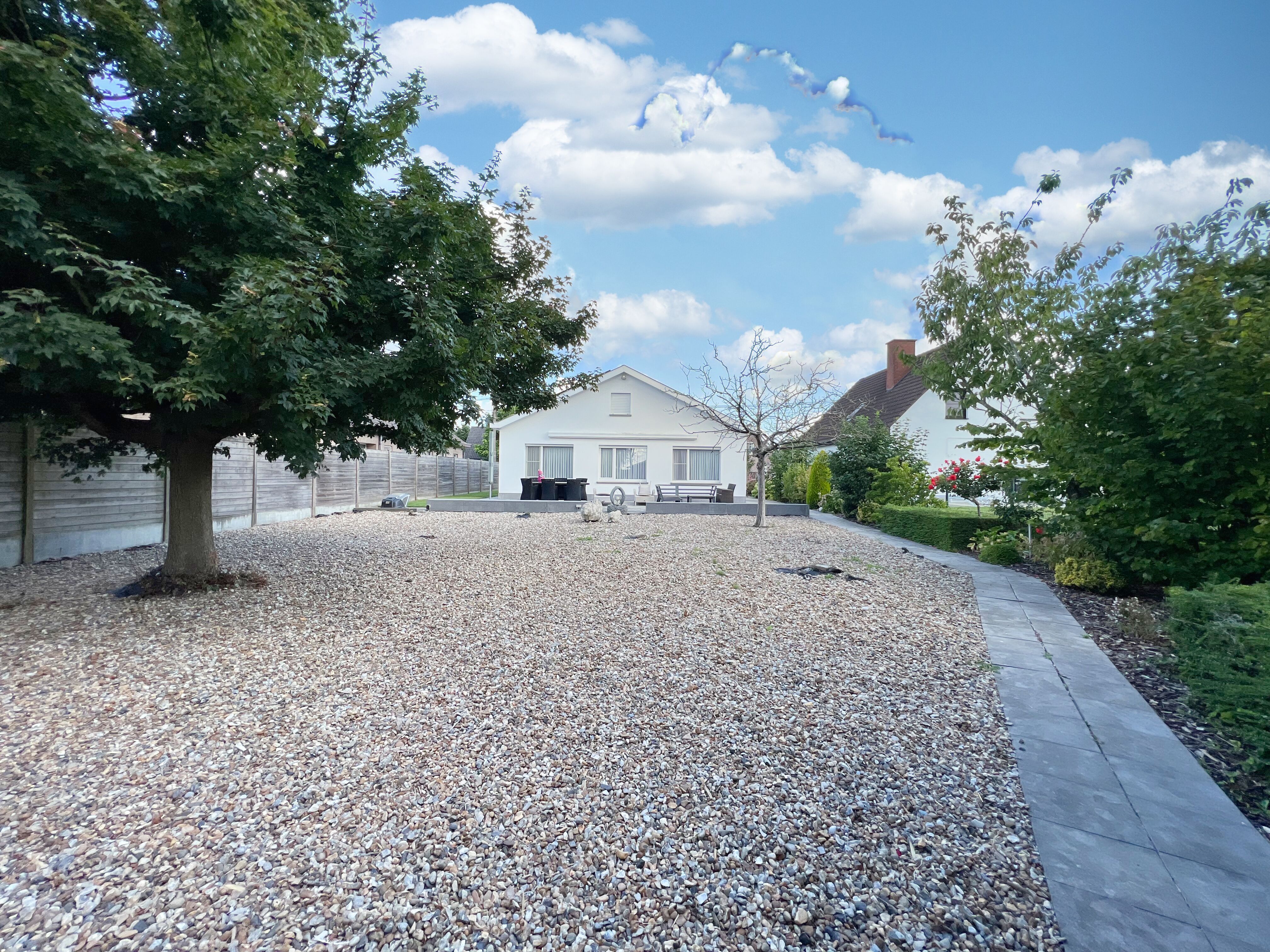 Instapklare, lichtrijke woning (4 slpks) + zonnige tuin foto 17
