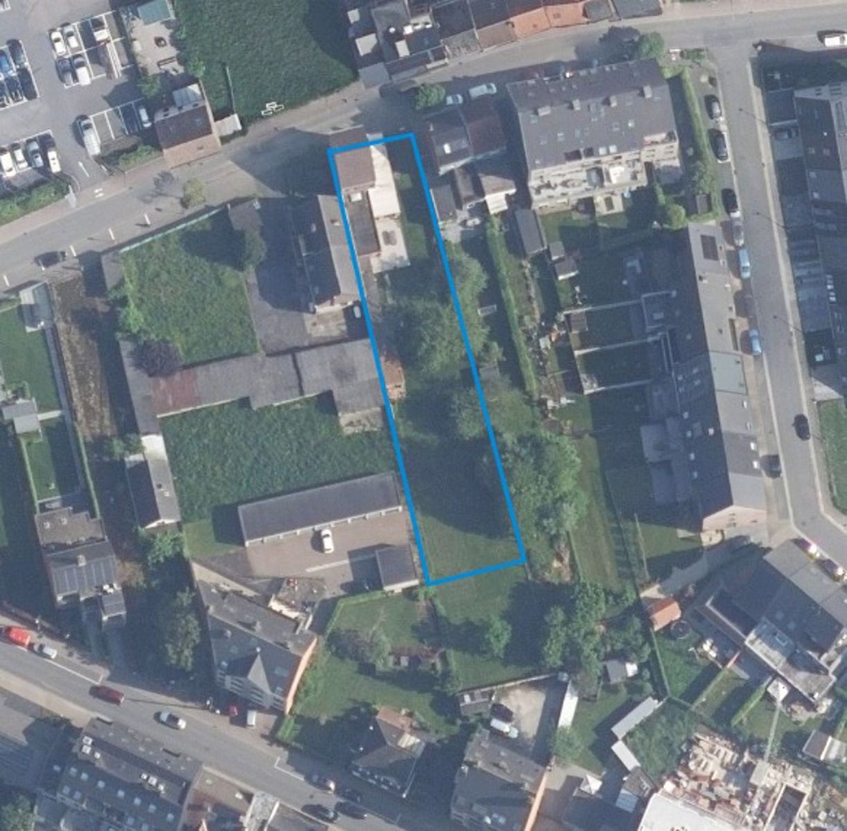 Projectgrond: 4/5 appartementen of gezinswoning met tuin. foto 2