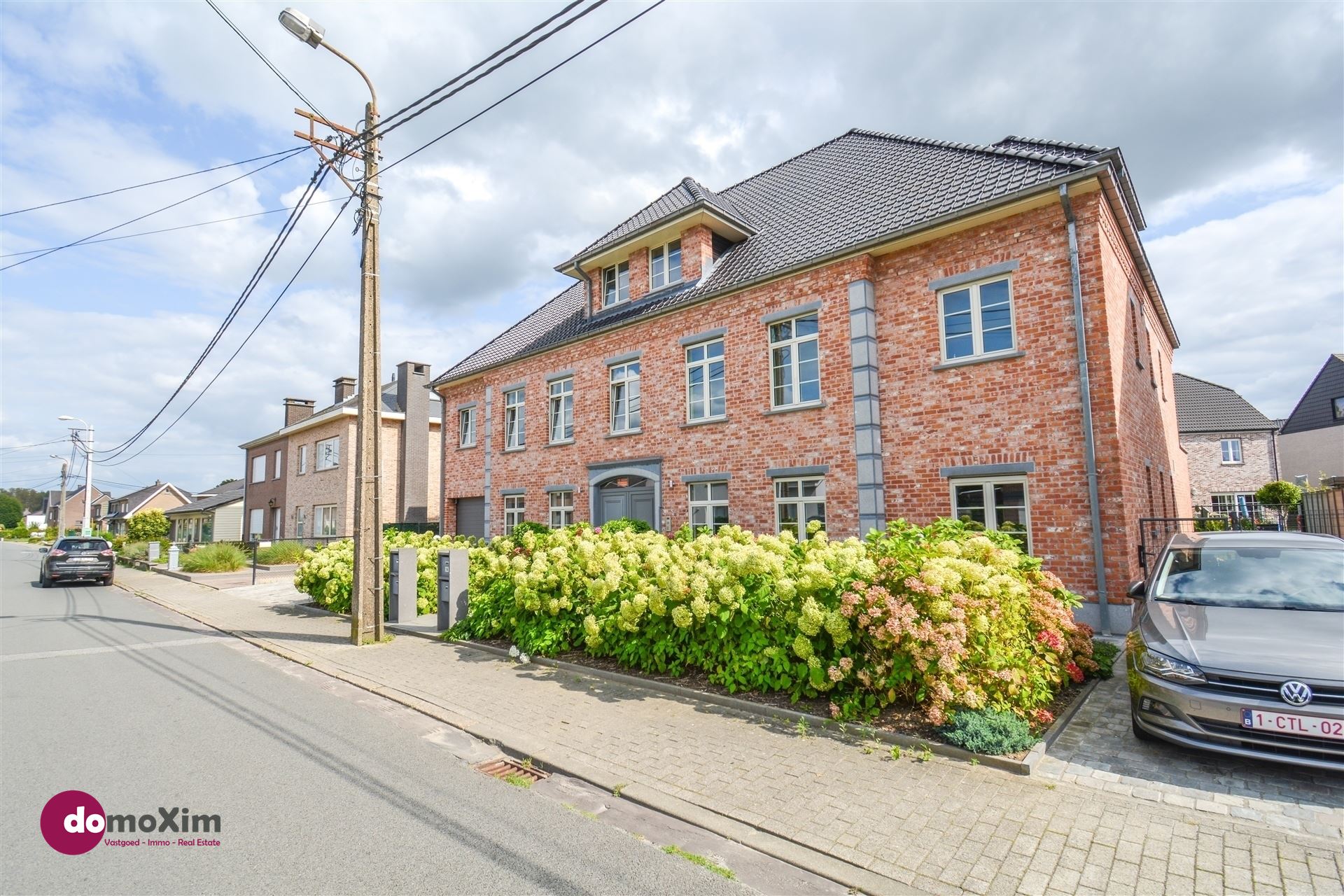 Opbrengsteigendom met 4 luxe-appartementen in Grimbergen - direct rendement! foto 1