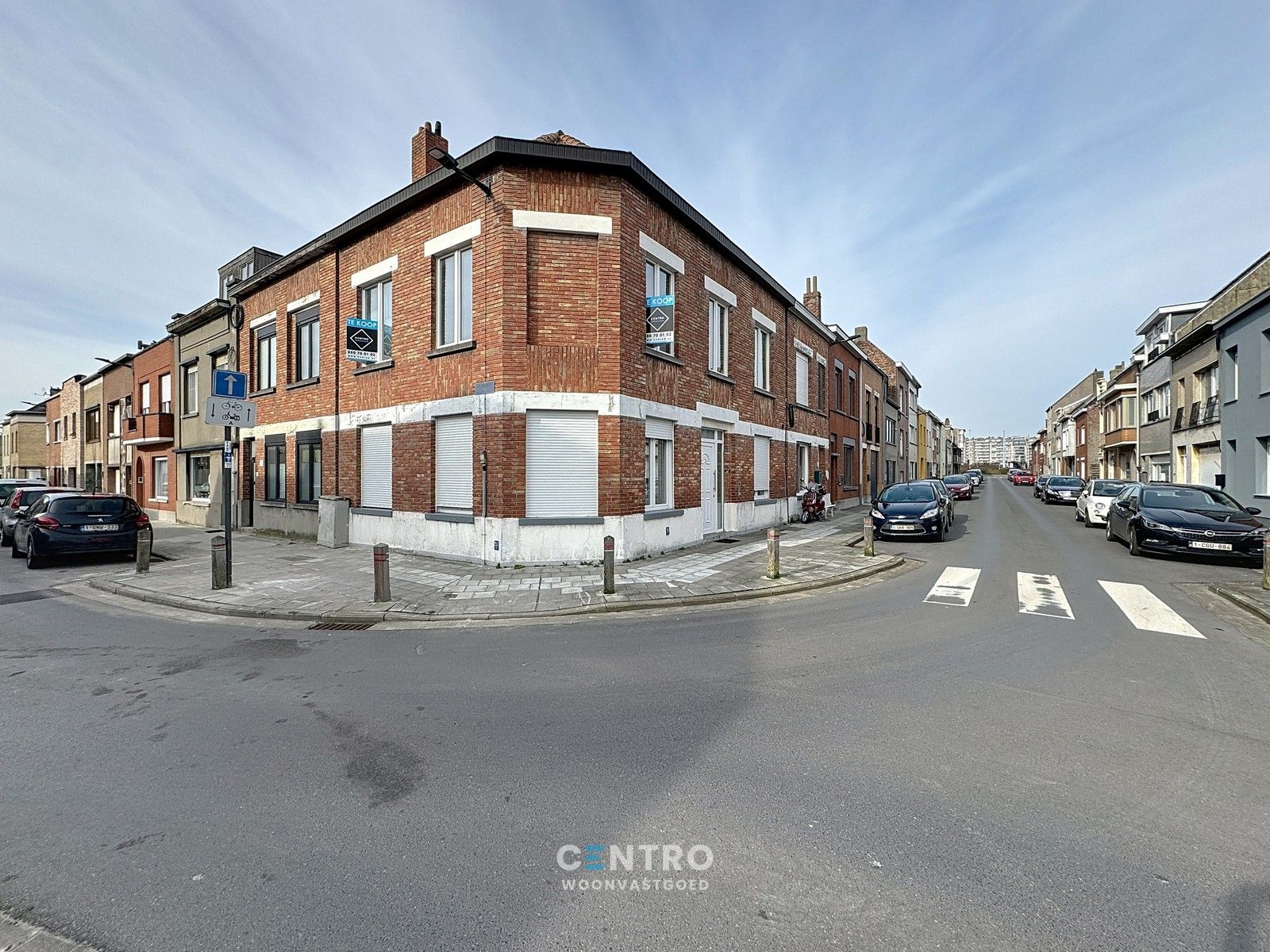 Gerenoveerde woning met 4 ruime slpks! foto 19