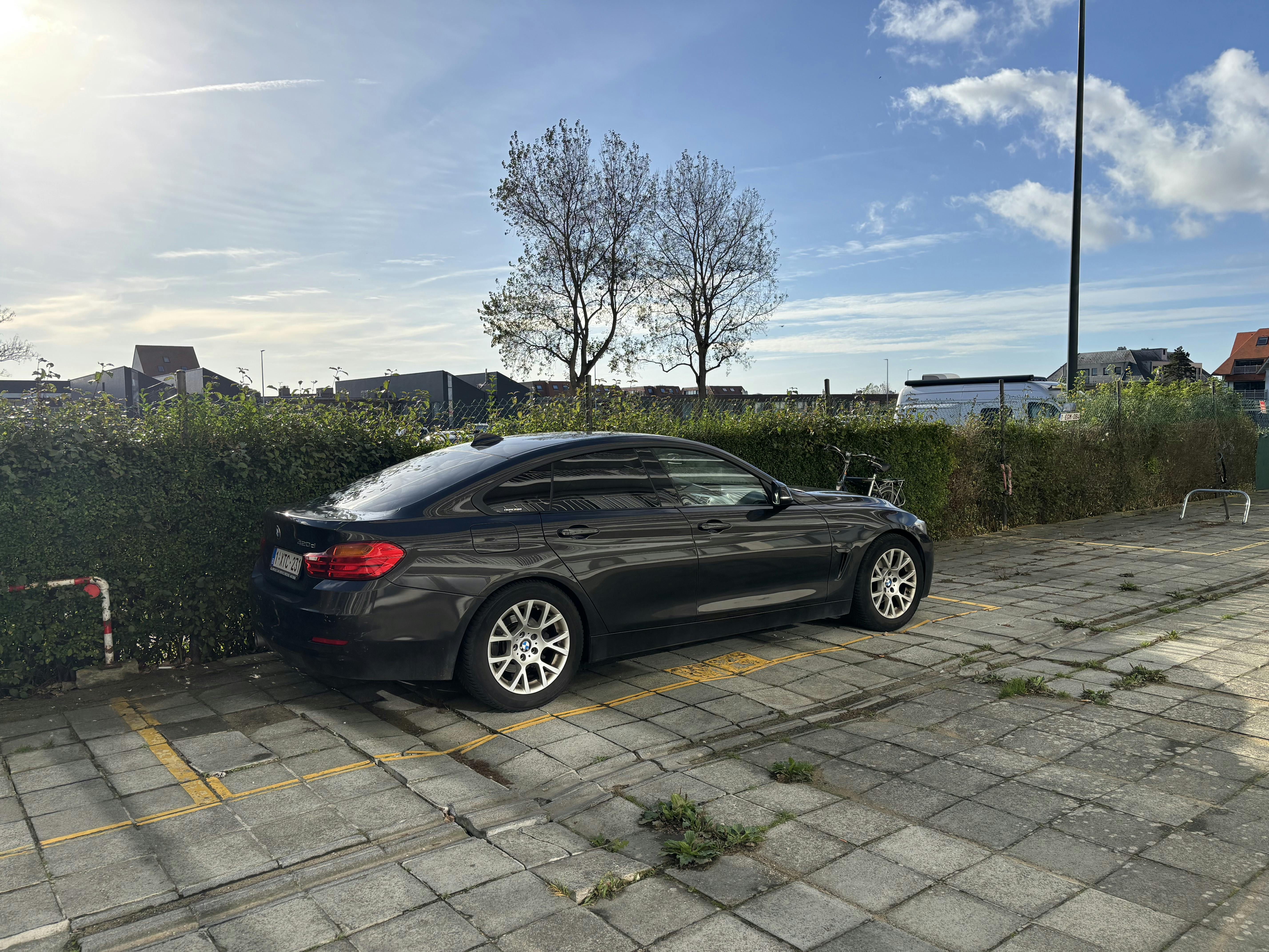 Parking op toplocatie !  foto 3