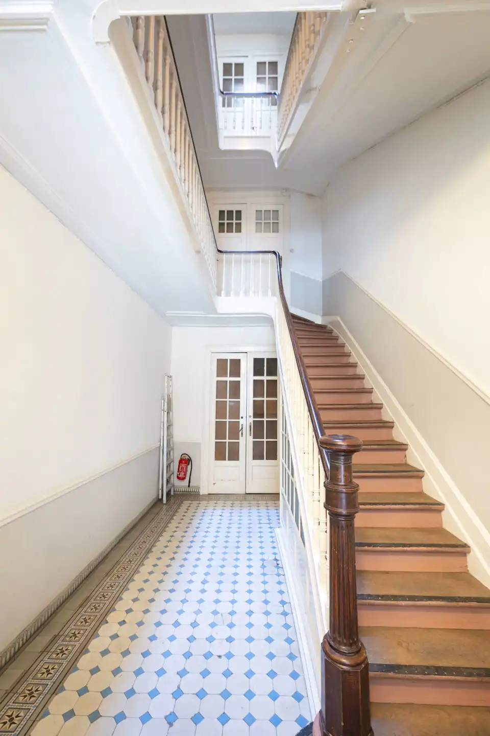 Volledig gerenoveerd appartement met 2 slaapkamers  foto 19