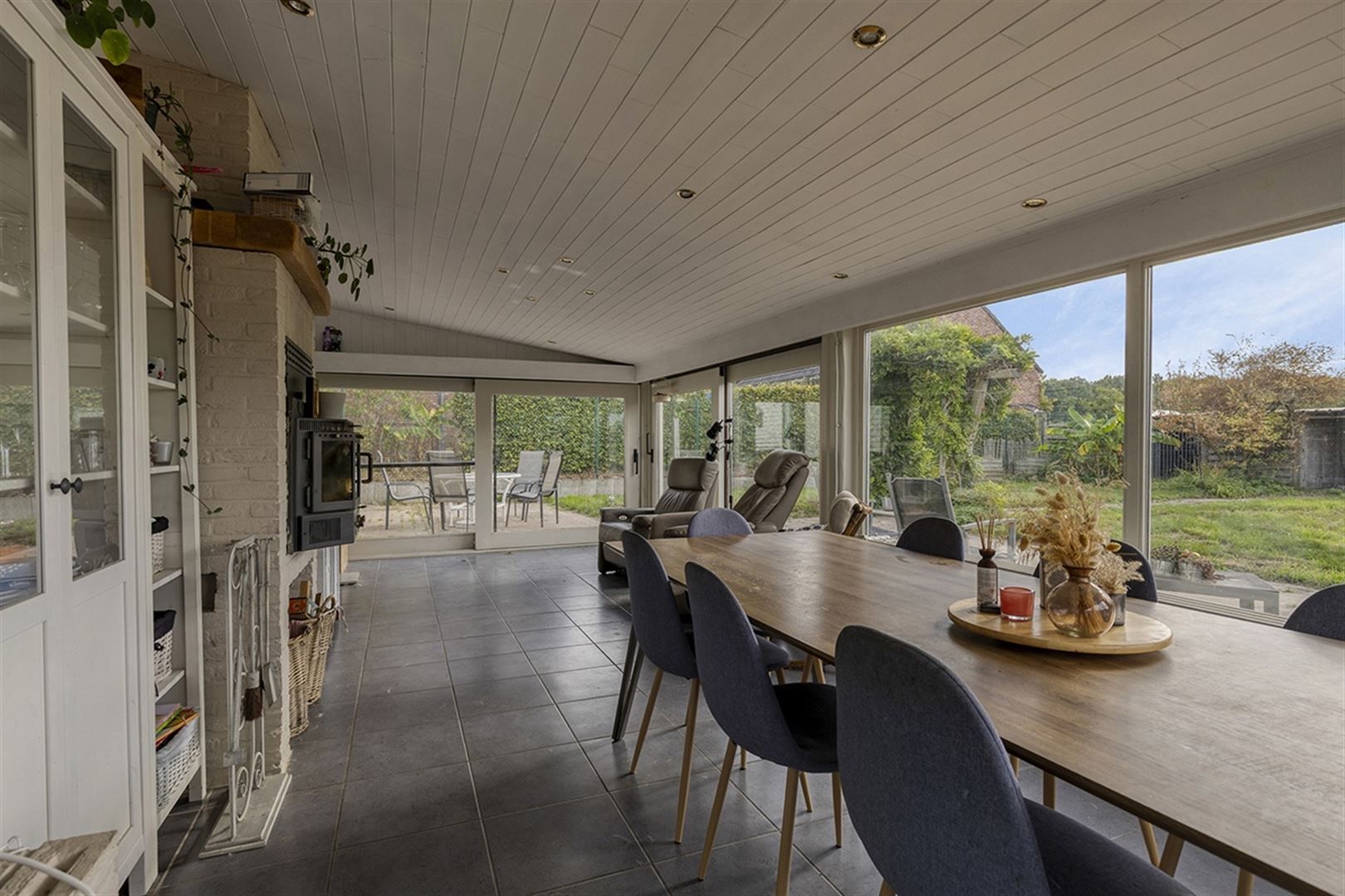 Zeer ruime gezinswoning op toplocatie ! foto 12