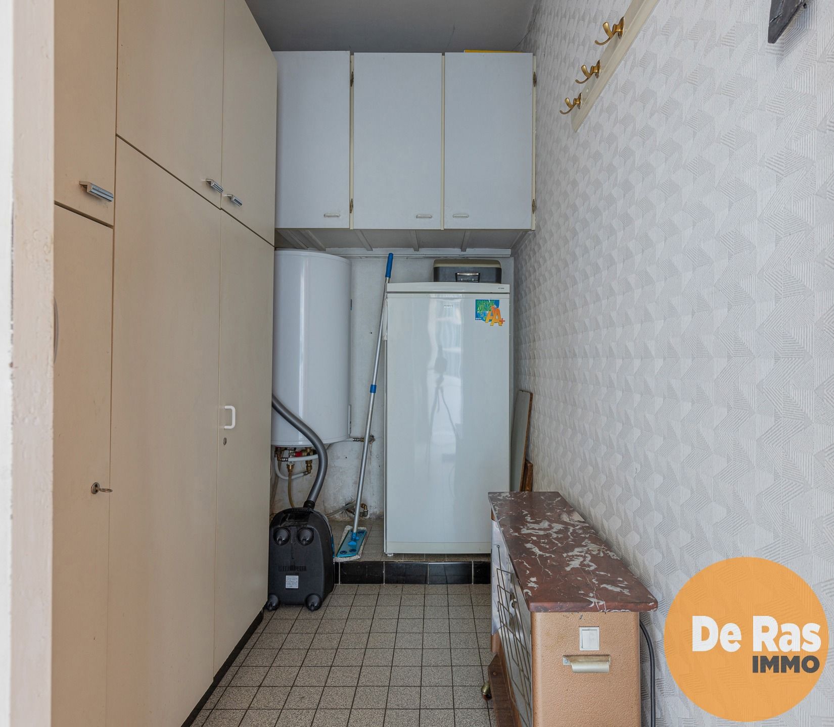 BAMBRUGGE - Ruime, robuuste woning met 3 slaapkamers en tuin foto 15