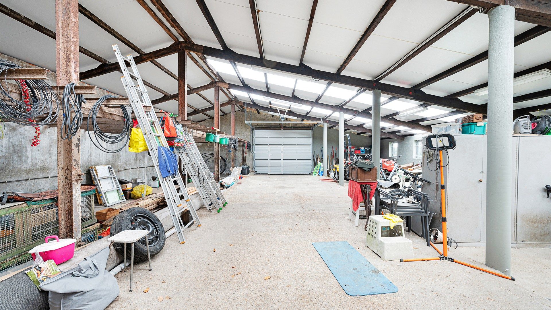 Landelijke eigendom met vergunde vakantiewoningen foto 24