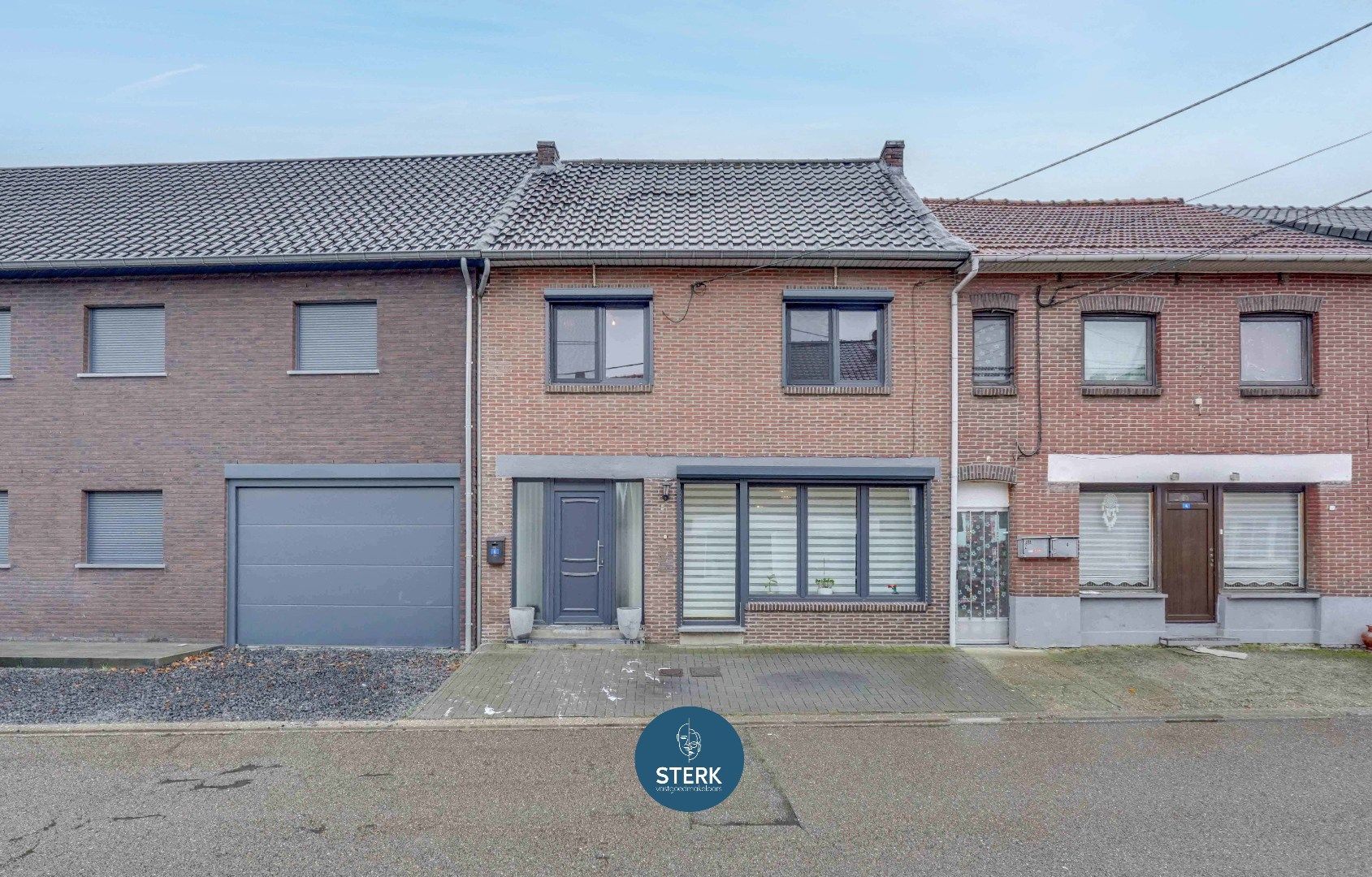 INSTAPKLARE GEZINSWONING MET 4 TOT 5 SLPKS NABIJ CENTRUM MAASMECHELEN !  foto 25