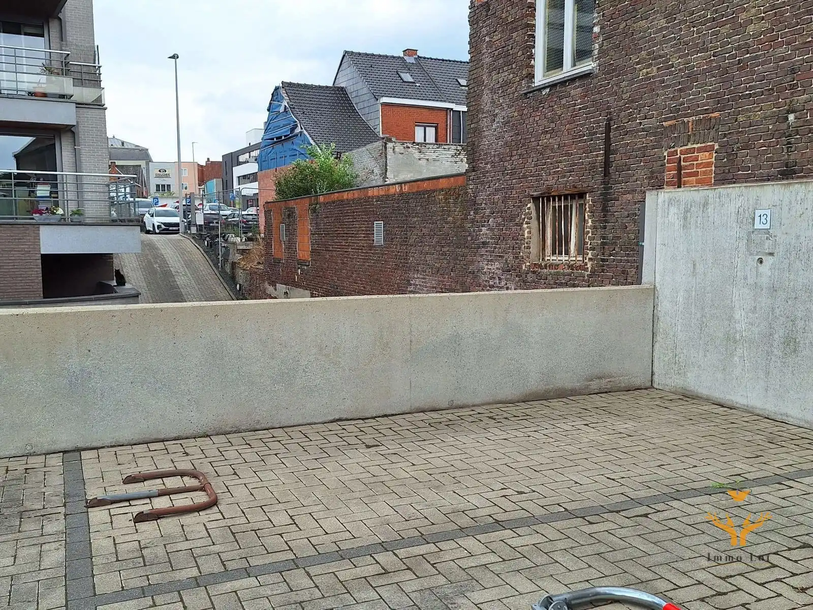 Te koop: 2 autostaanplaatsen in het centrum van Wetteren foto 2