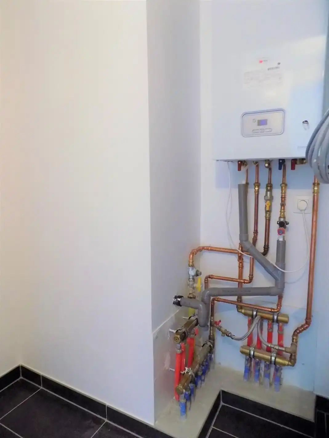 Leuk appartement in het centrum van Harelbeke met parkeerplaats. foto 13