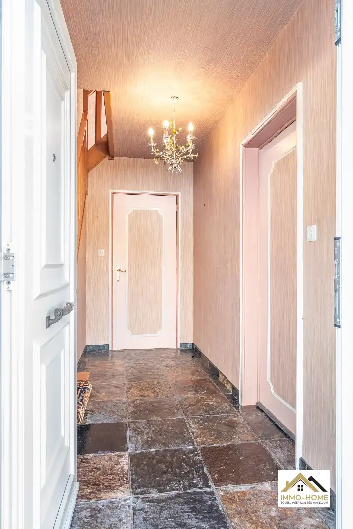 Te renoveren woning op uitstekende locatie te Lochristi  foto 25