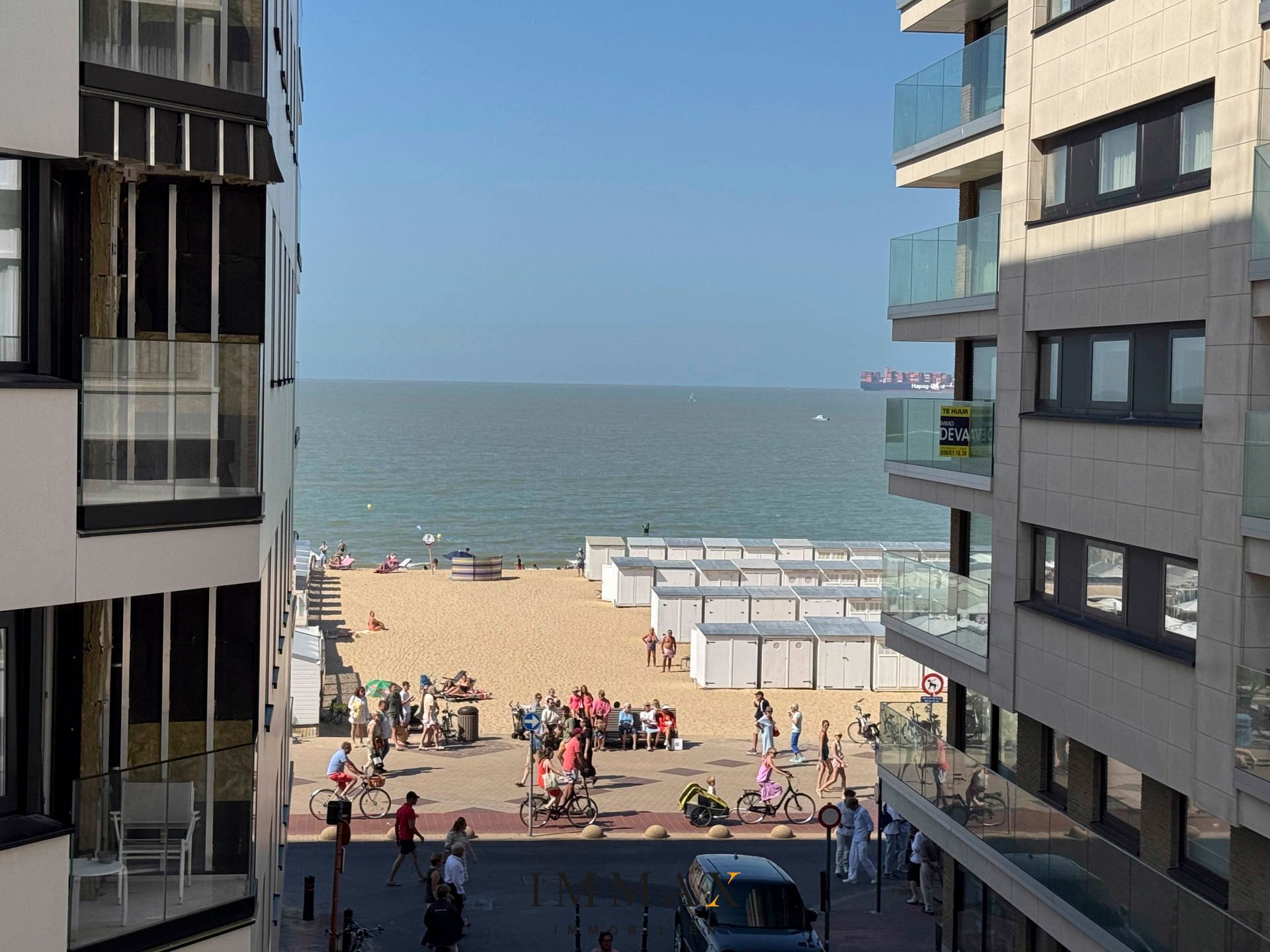 Magnifiek gerenoveerd 3-SK appartement met zeezicht I Knokke-Zoute foto 1