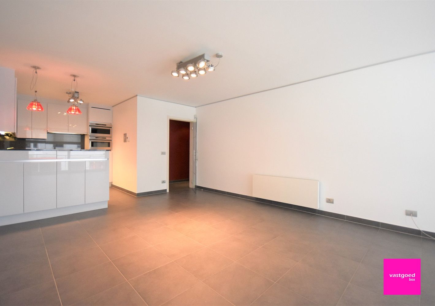 Stijlvol appartement met groot zonneterras, centrum Oostende foto 6