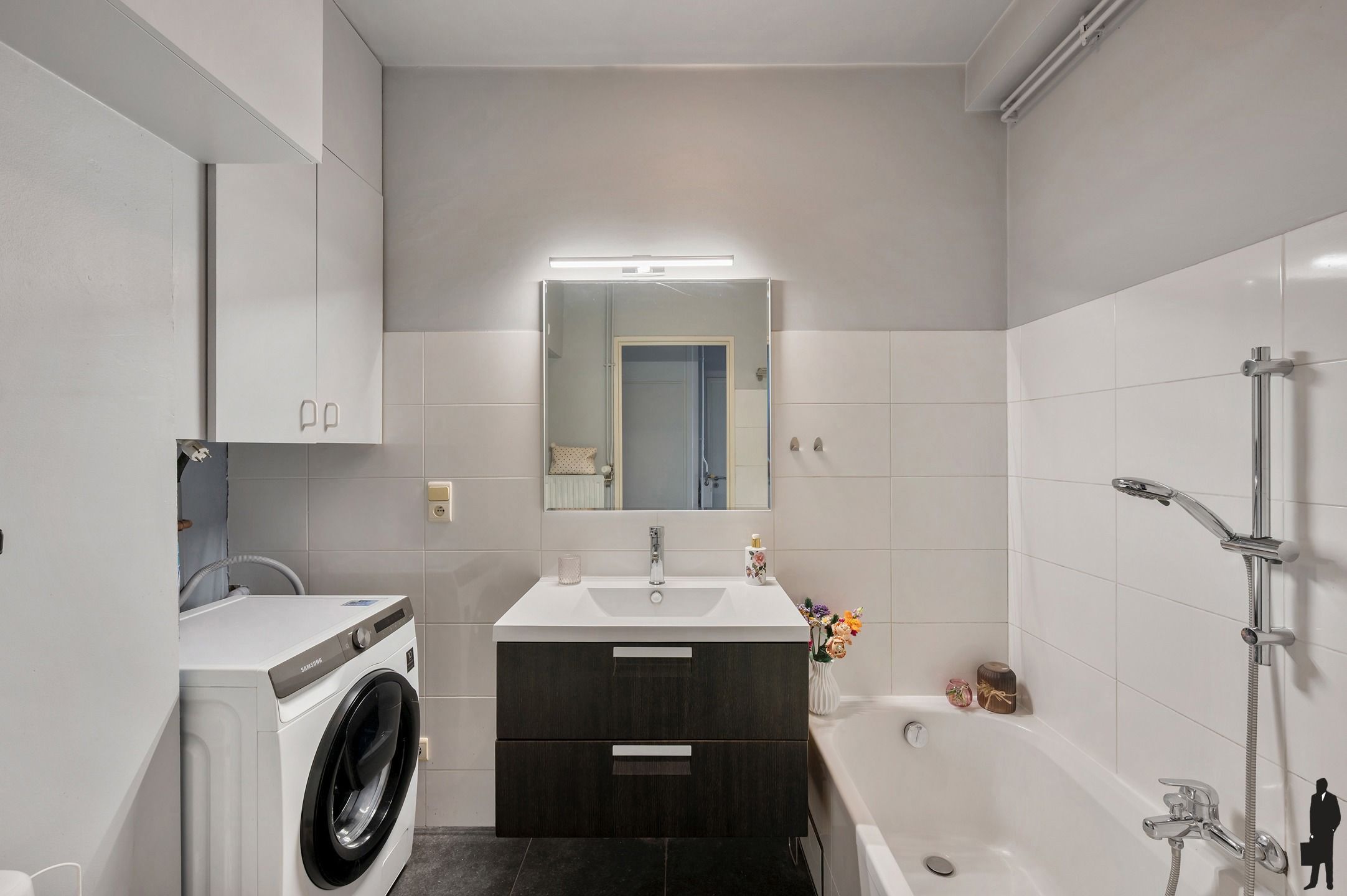 Rustig gelegen, lichtrijk appartement, nabij het centrum van Brasschaat! foto 7