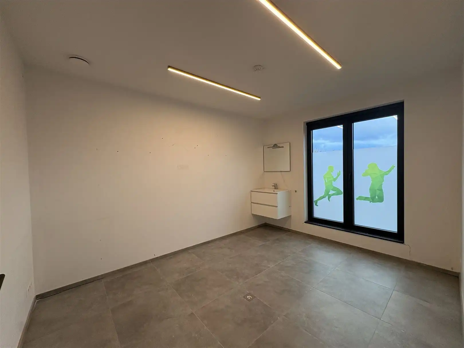 appartement te huur in centrum Eine foto 9