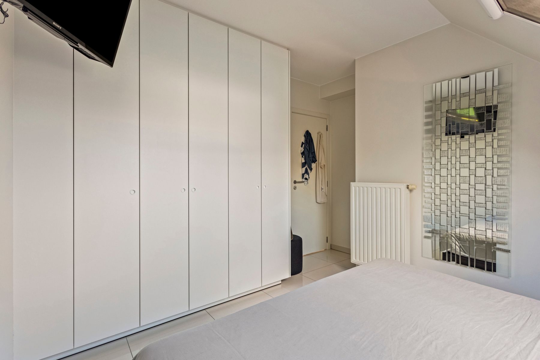 Instapklaar appartement met leuk terras ! foto 12