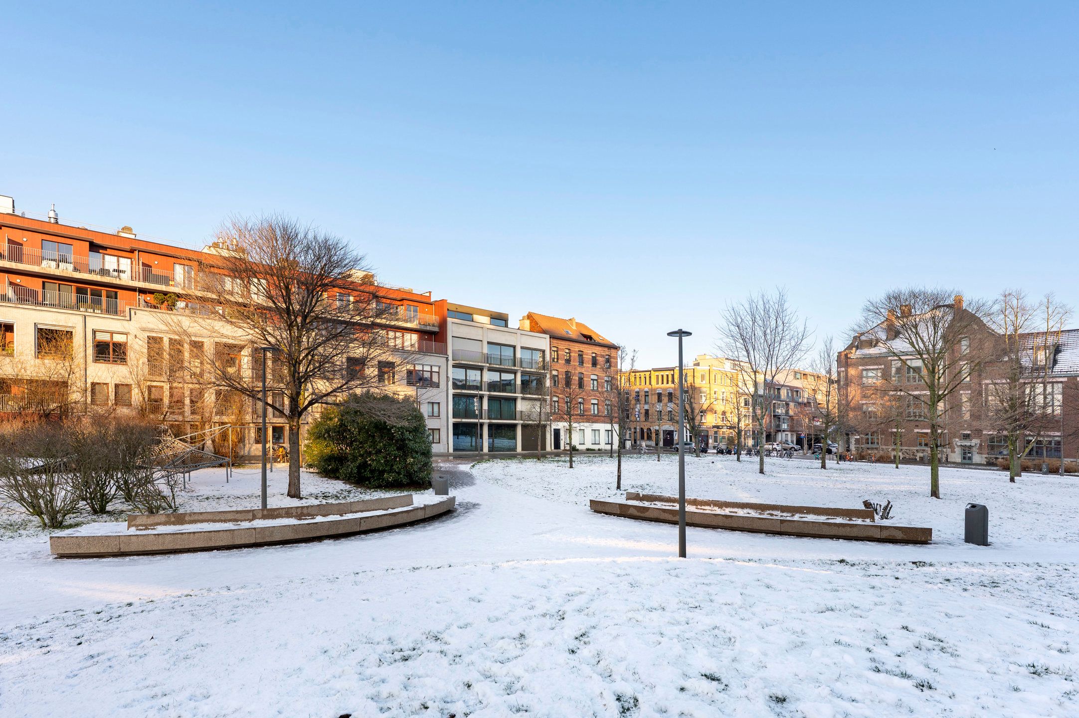 Luxueus 2-slaapkamerappartement met zonnig terras foto 17